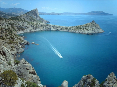 Отдых на курортах Крыма. Достопримечательности и отели.